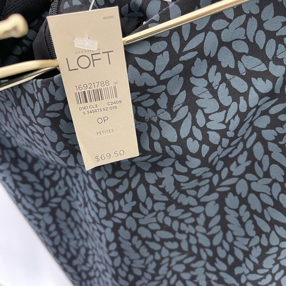 LOFT Leaf Pencil Skirt Petite Size 0 - Picture 6 of 6